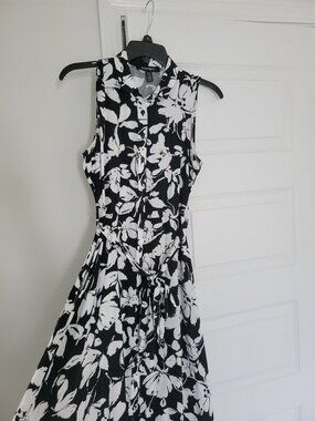 XS Ellen Tracy Black White Floral Shire Dress Sleeveless Button Belt Long Midi S